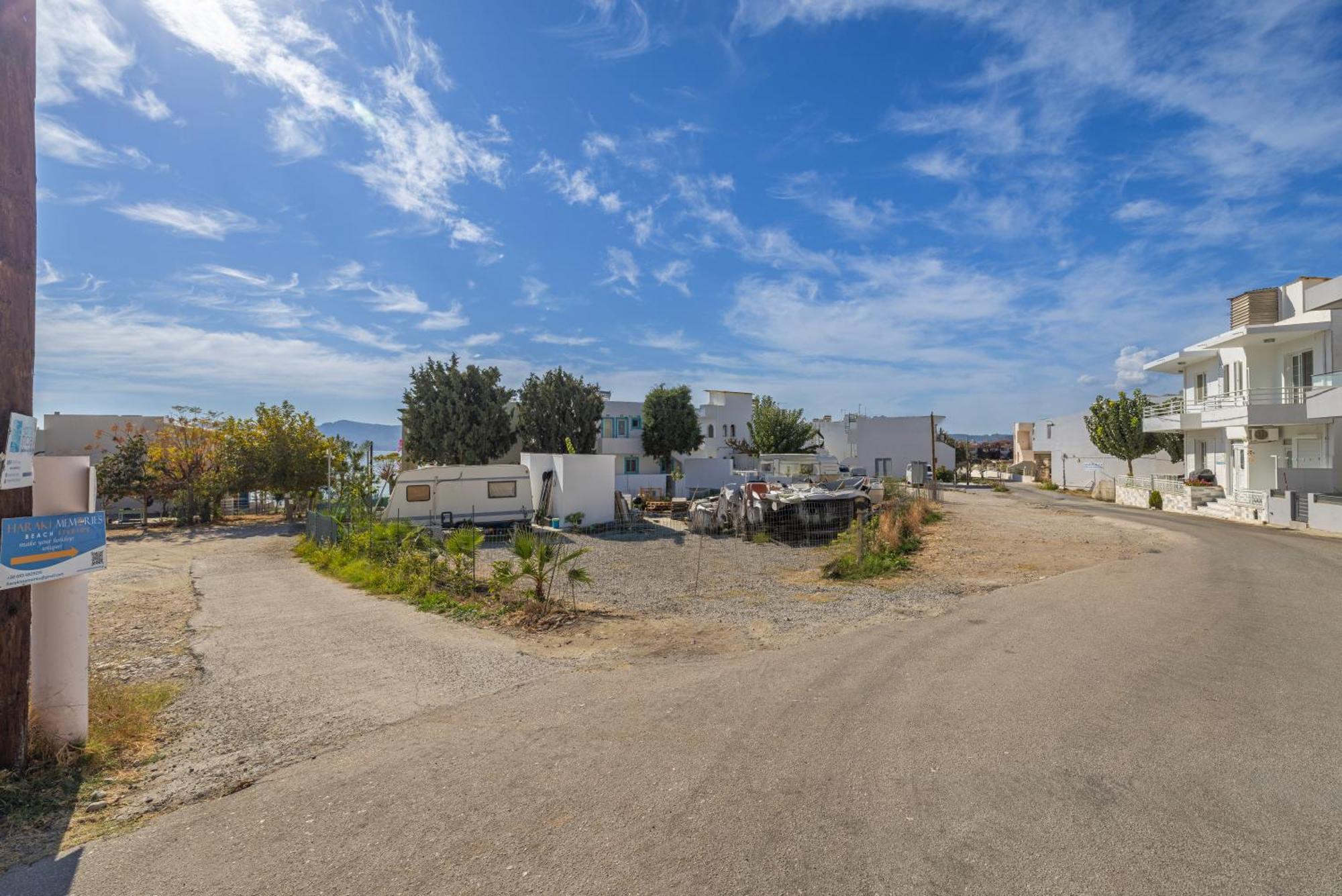 Haraki Mare Studios Beach Front Dış mekan fotoğraf