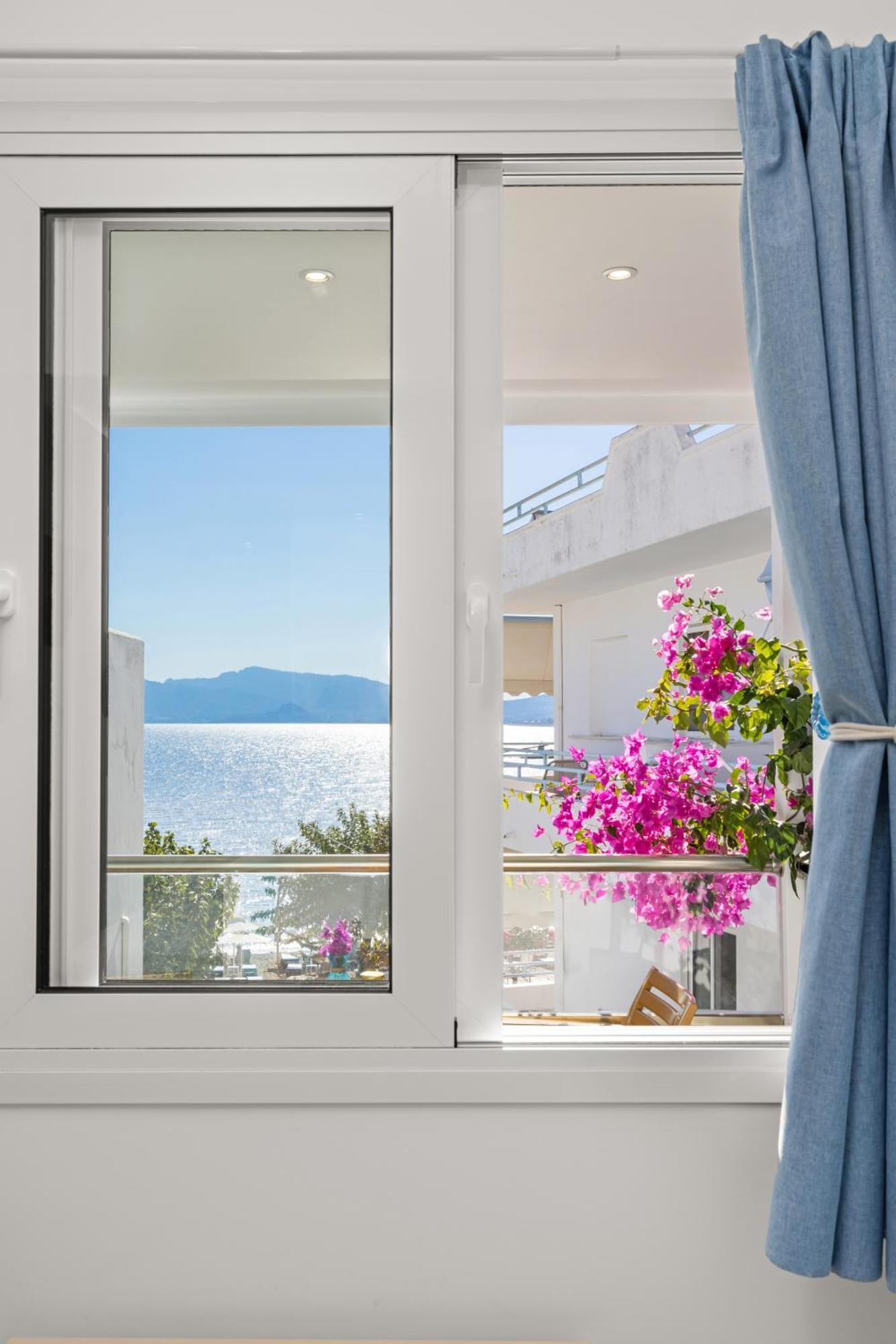Haraki Mare Studios Beach Front Dış mekan fotoğraf